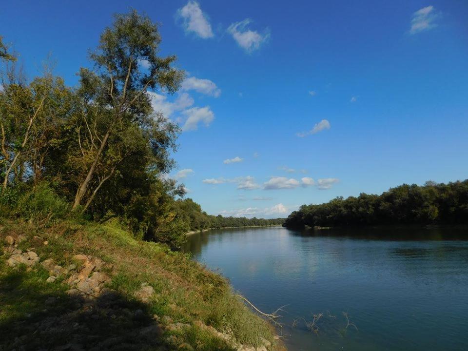مبيت وإفطار Jasenovac Kod Ribica المظهر الخارجي الصورة
